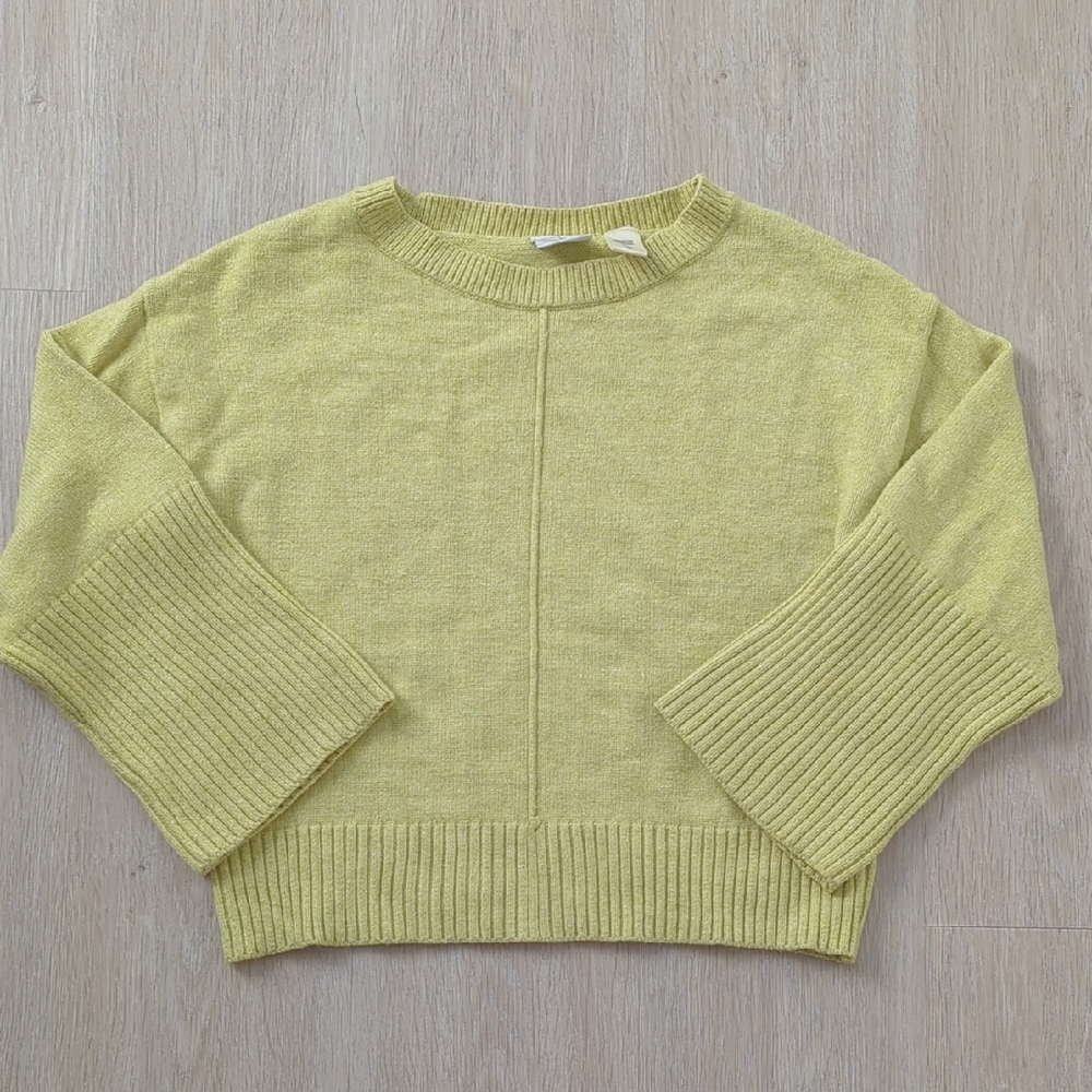 Daytrip Yellow Crew Neck Sweater with Ribbed Texture